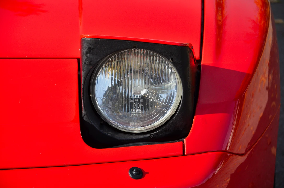 1989 Porsche 944 Turbo - Image 29 of 31