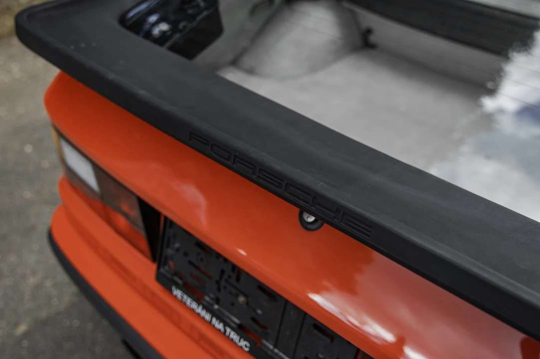 1989 Porsche 944 Turbo - Image 18 of 31