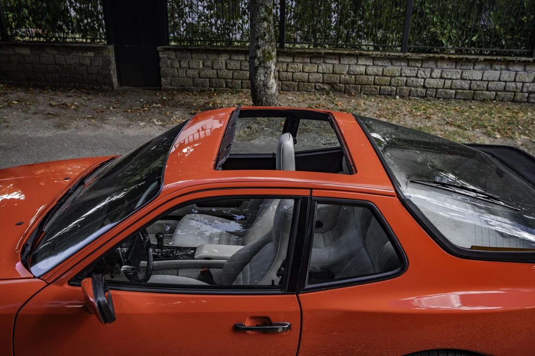 1989 Porsche 944 Turbo - Image 22 of 31