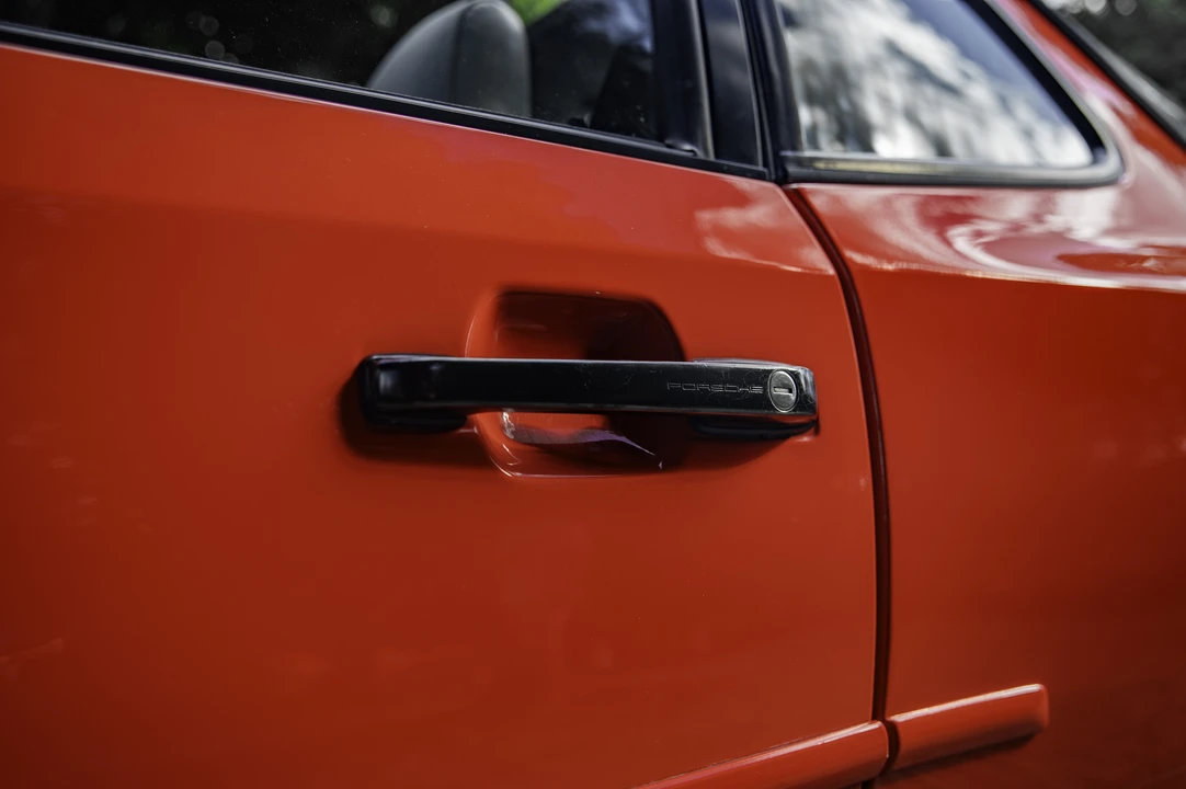 1989 Porsche 944 Turbo - Image 23 of 31