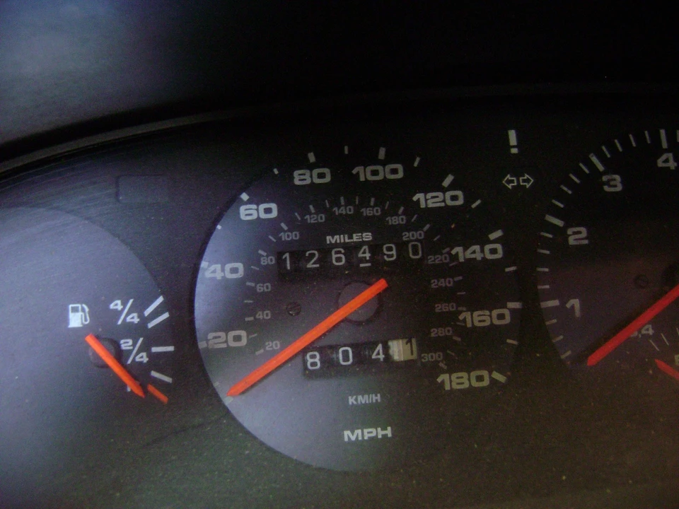 1989 Porsche 944 Turbo - Image 6 of 16