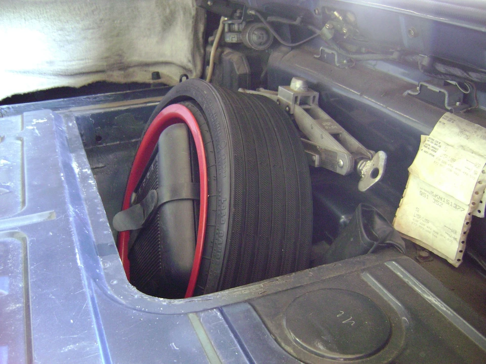 1989 Porsche 944 Turbo - Image 12 of 16
