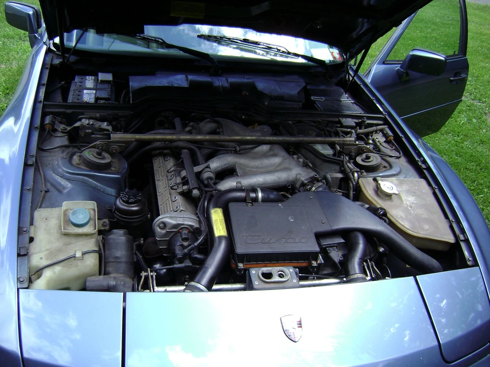 1989 Porsche 944 Turbo - Image 14 of 16