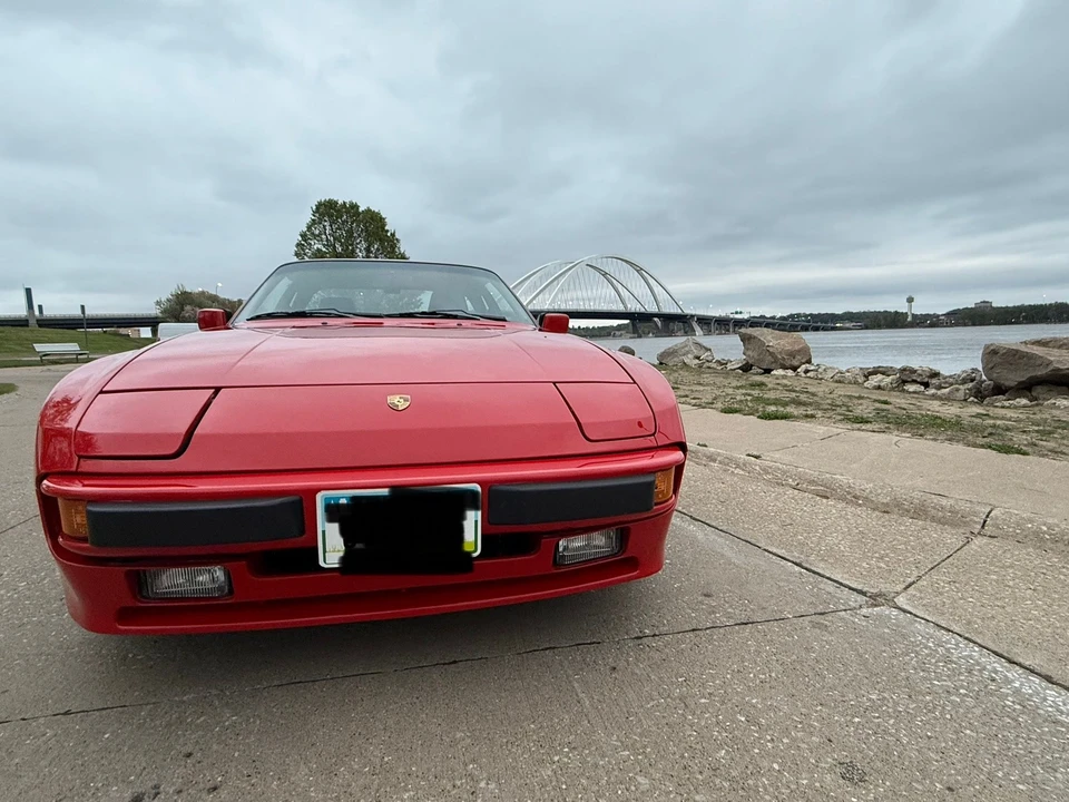 1989 Porsche 944 - Image 5 of 30