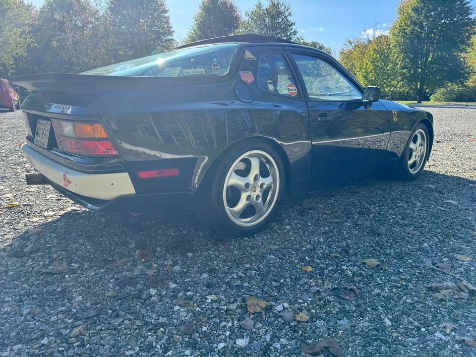 1989 Porsche 944 - Image 13 of 31