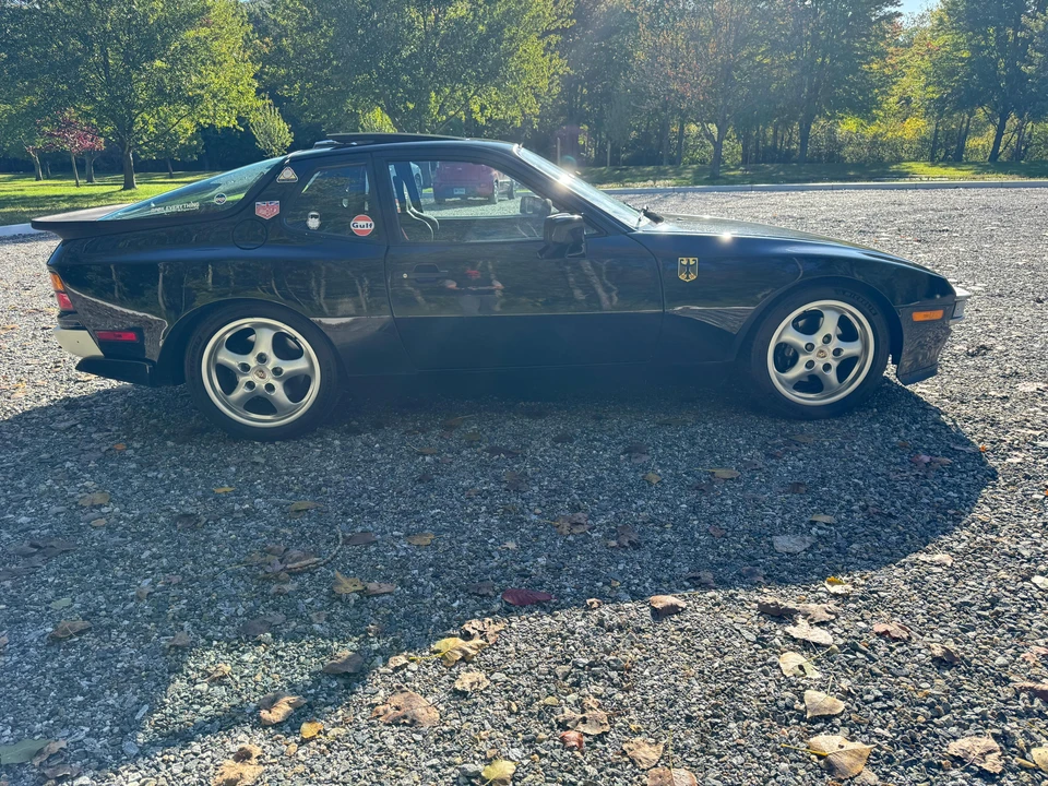 1989 Porsche 944 - Image 15 of 31