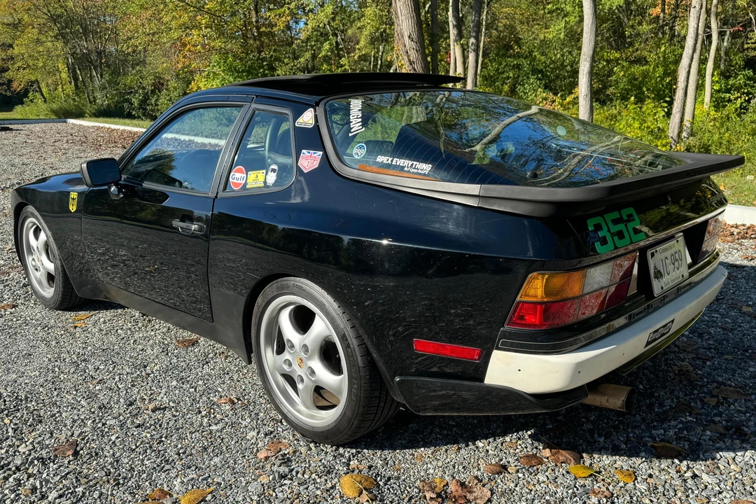 1989 Porsche 944 - Image 4 of 31