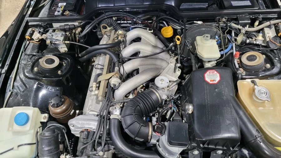 1989 Porsche 944 - Image 4 of 4