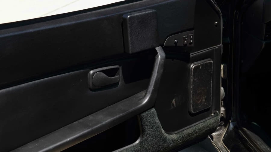 1989 Porsche 944 - Image 23 of 24