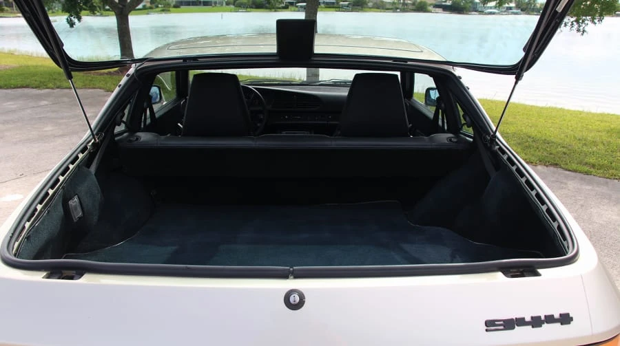 1989 Porsche 944 - Image 7 of 12