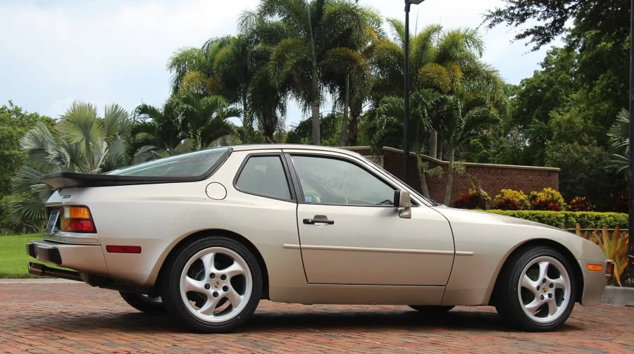 1989 Porsche 944 - Image 11 of 12
