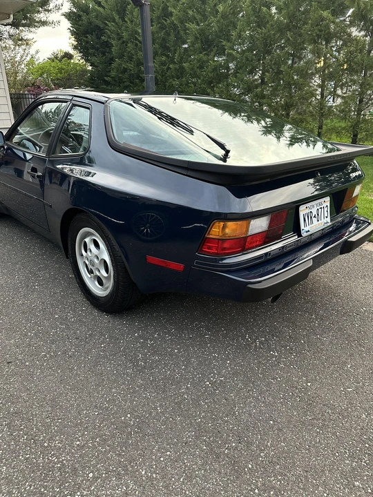 1989 Porsche 944 - Image 25 of 31