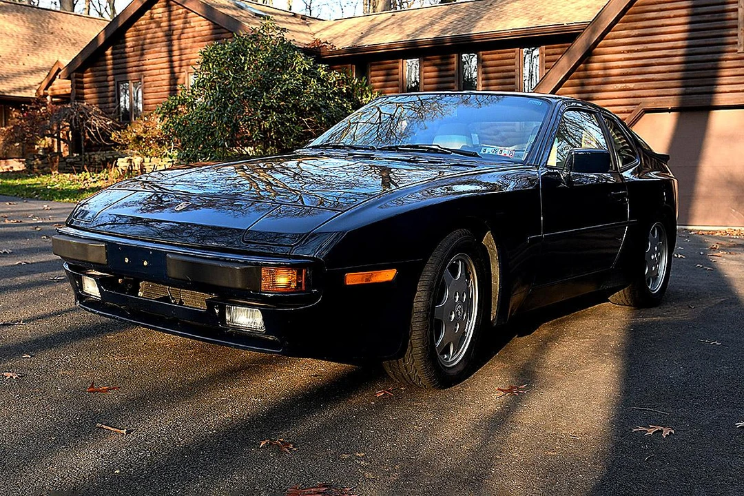 1989 Porsche 944 - Image 2 of 31