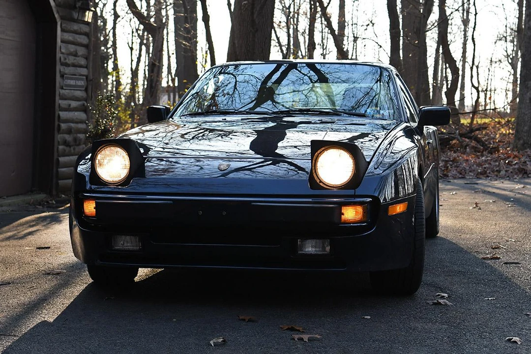 1989 Porsche 944 - Image 9 of 31
