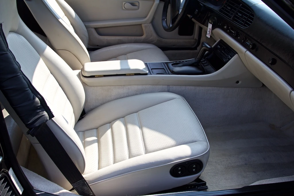 1989 Porsche 944 - Image 27 of 31