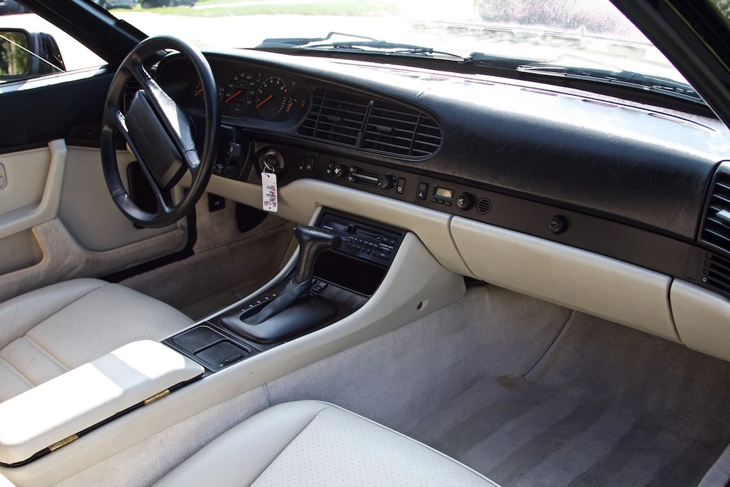 1989 Porsche 944 - Image 25 of 31
