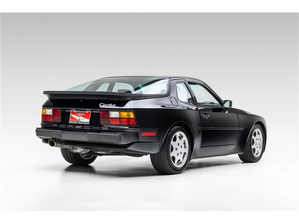 1989 Porsche 944 S2 - Image 10 of 31