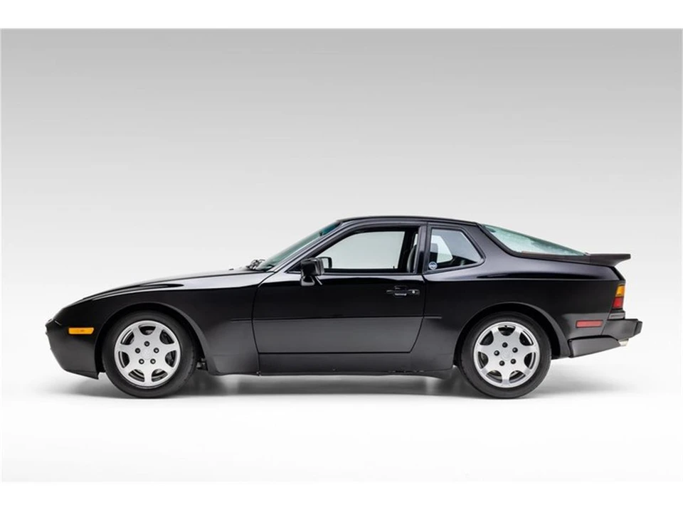 1989 Porsche 944 S2 - Image 7 of 31