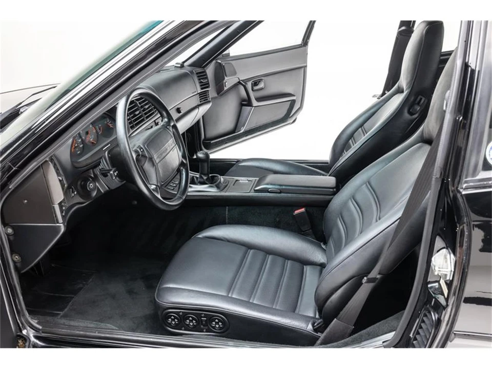 1989 Porsche 944 S2 - Image 12 of 31