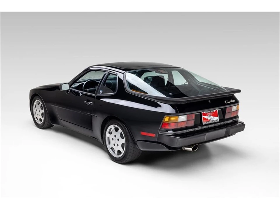 1989 Porsche 944 S2 - Image 8 of 31