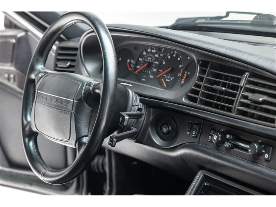 1989 Porsche 944 S2 - Image 16 of 31