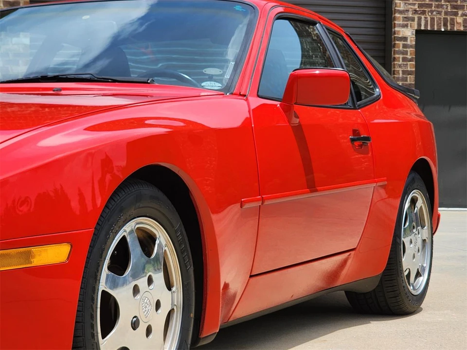 1989 Porsche 944 S2 - Image 27 of 31