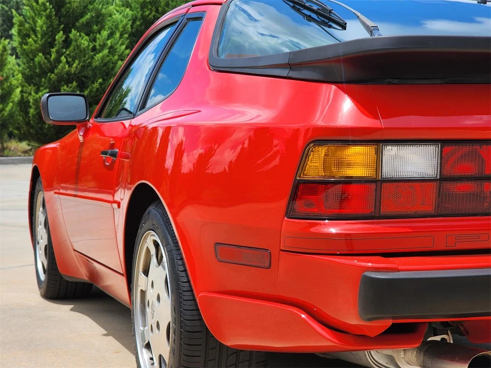 1989 Porsche 944 S2 - Image 28 of 31
