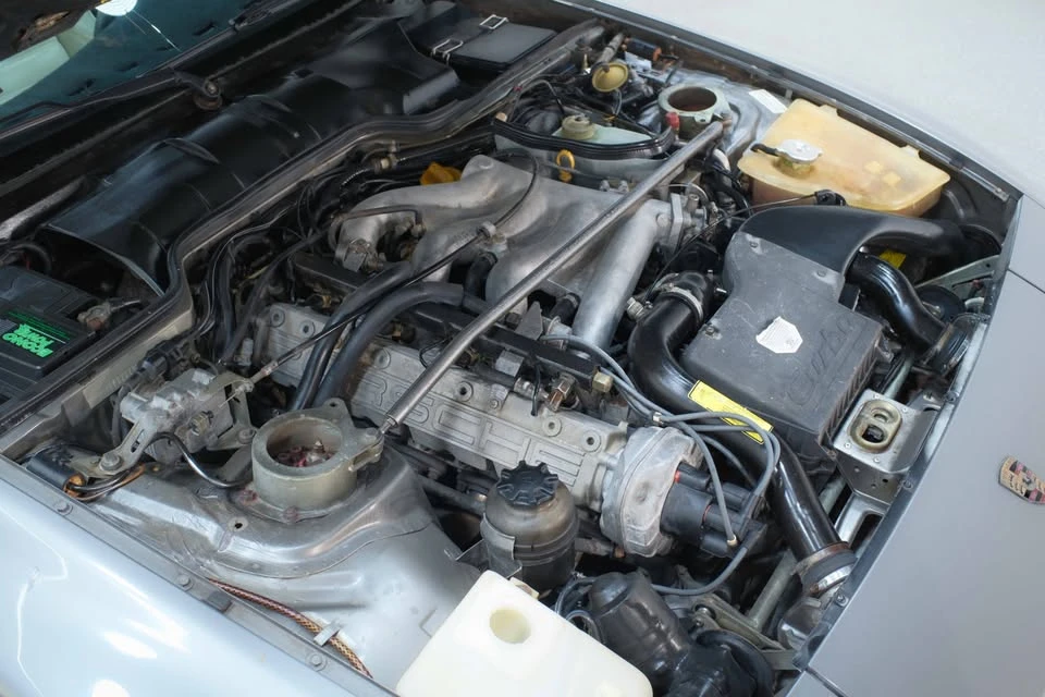 1989 Porsche 944 Turbo - Image 13 of 19
