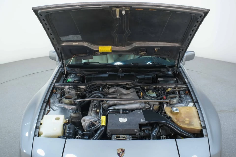 1989 Porsche 944 Turbo - Image 11 of 19