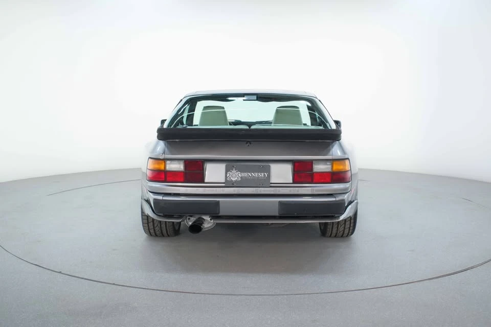 1989 Porsche 944 Turbo - Image 8 of 19