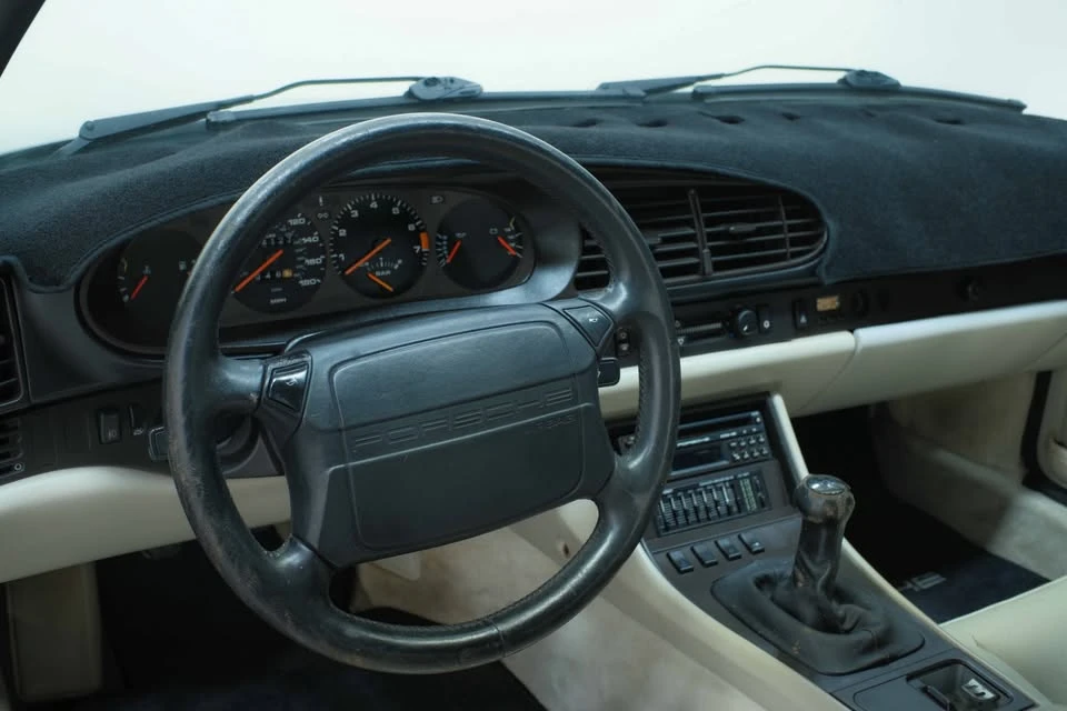 1989 Porsche 944 Turbo - Image 16 of 19