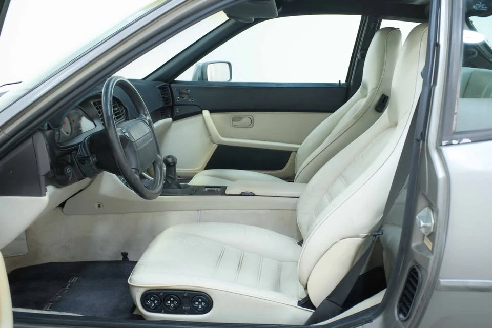 1989 Porsche 944 Turbo - Image 14 of 19