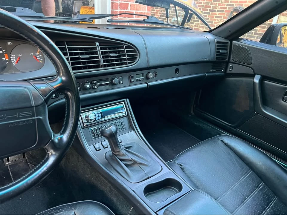 1989 Porsche 944 Turbo - Image 4 of 20