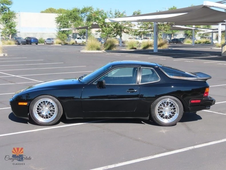 1989 Porsche 944 Turbo - Image 6 of 10