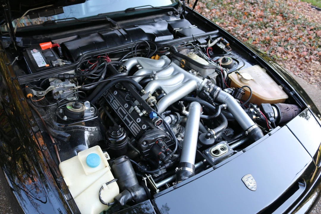 1989 Porsche 944 Turbo - Image 14 of 17