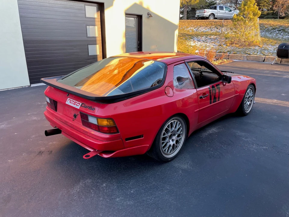 1989 Porsche 944 Turbo - Image 4 of 14