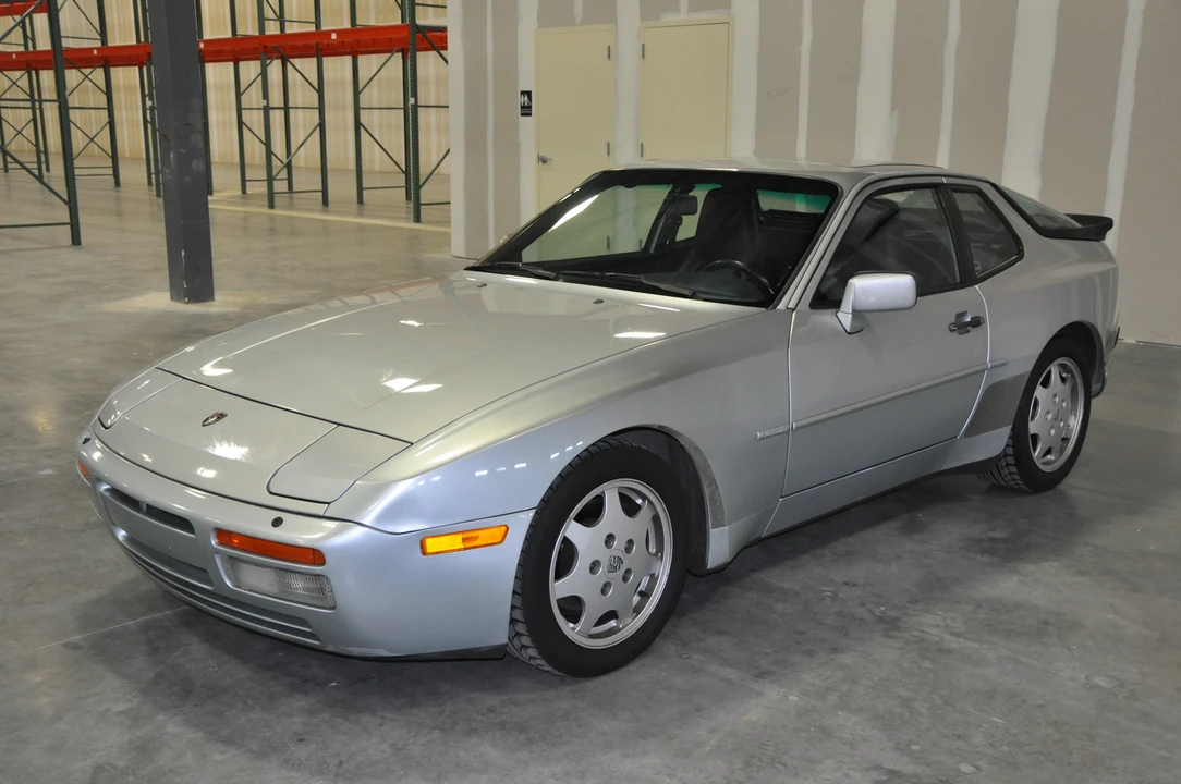 1989 Porsche 944 S2 - Image 2 of 5