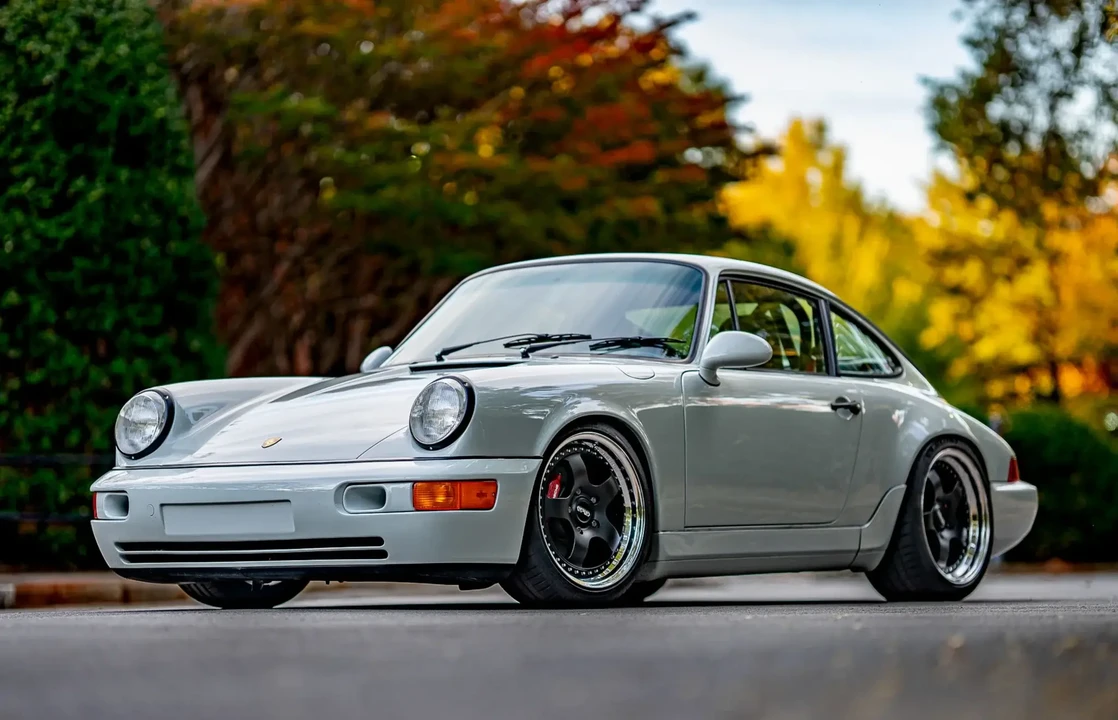 1989 Porsche 964 Carrera 4 - Image 4 of 6