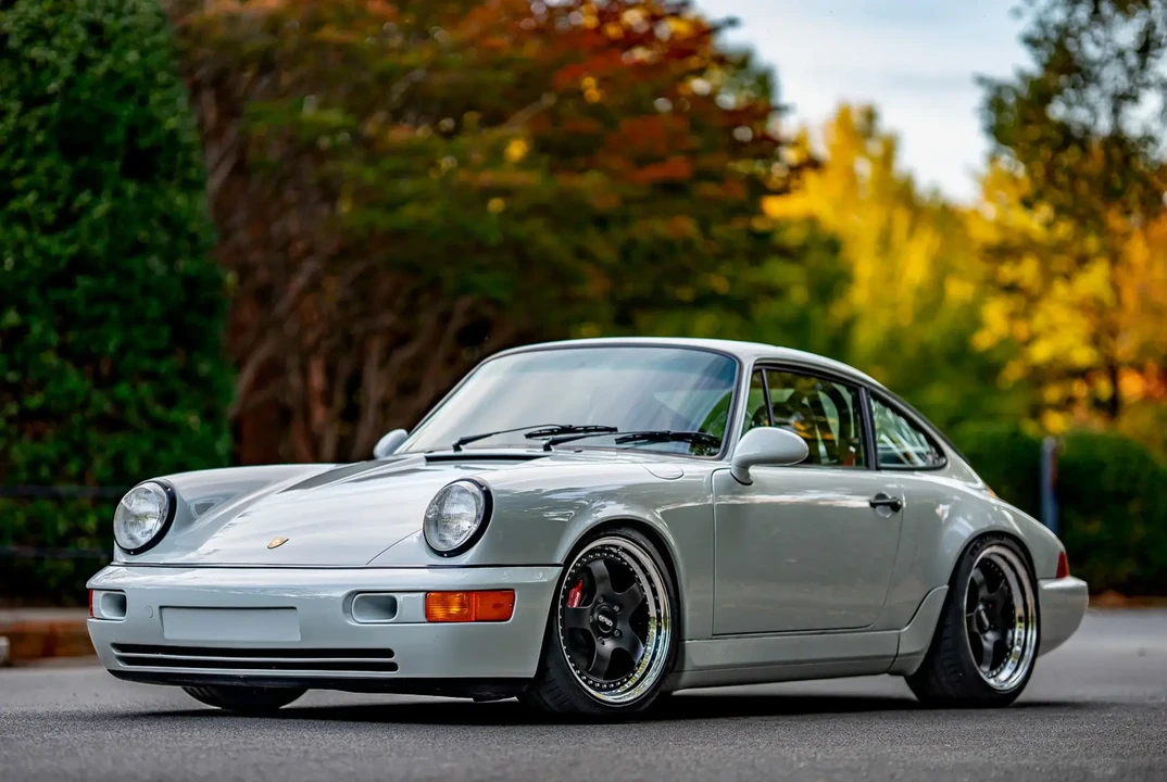 1989 Porsche 964 Carrera 4 - Image 3 of 6