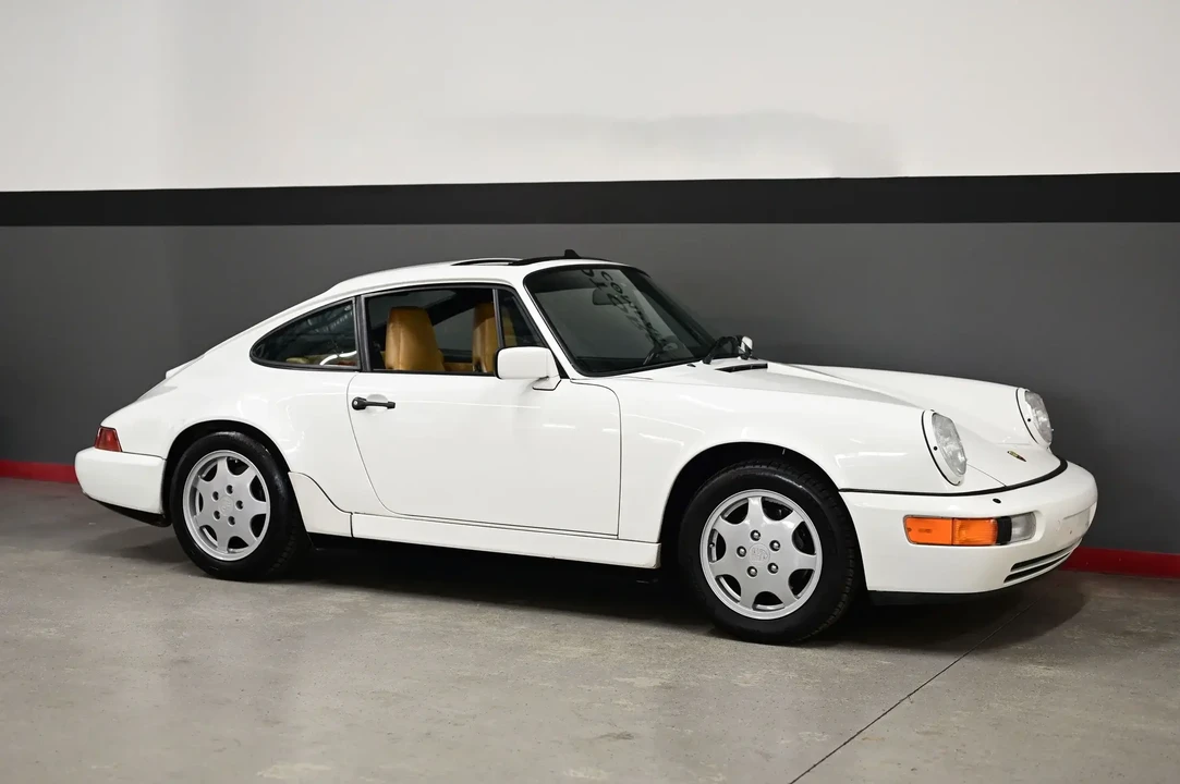 1989 Porsche 964 Carrera 4 - Image 3 of 6