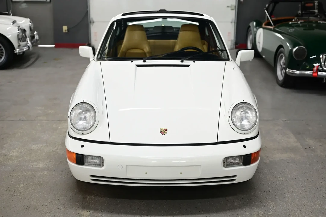 1989 Porsche 964 Carrera 4 - Image 5 of 6