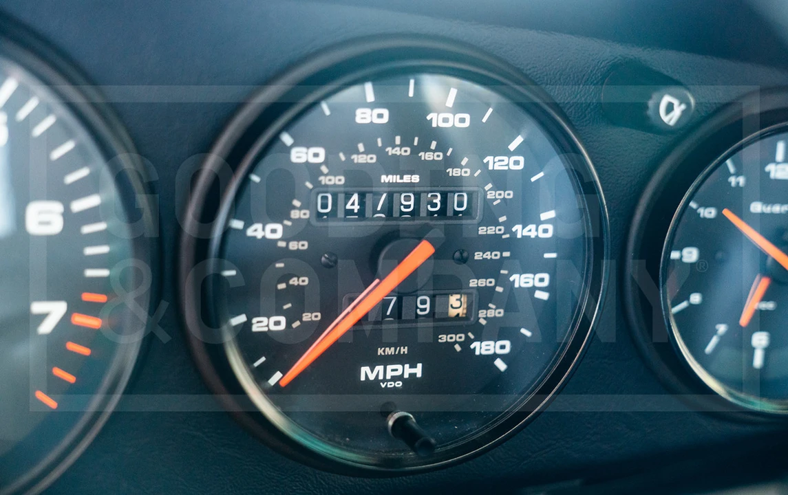 1989 Porsche 964 Carrera 4 - Image 8 of 14