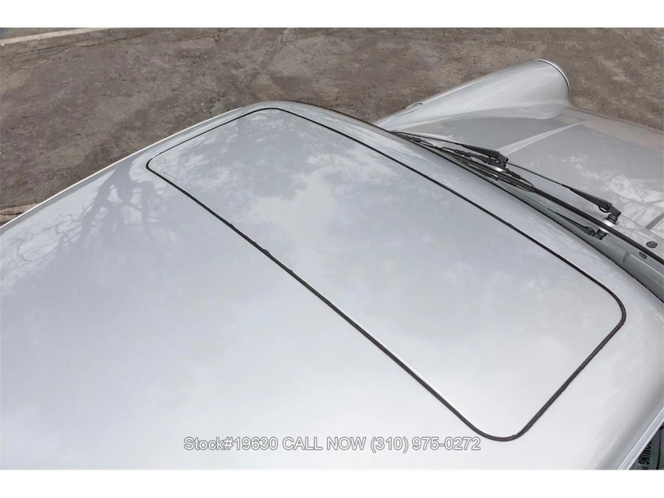 1989 Porsche 964 Carrera - Image 15 of 31