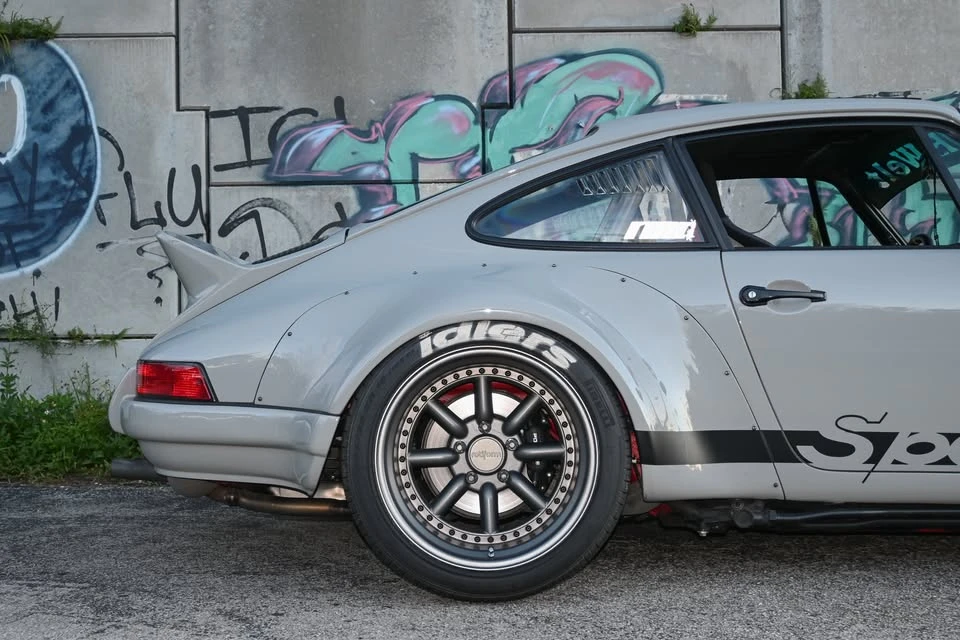 1989 Porsche 964 Carrera 4 - Image 8 of 18