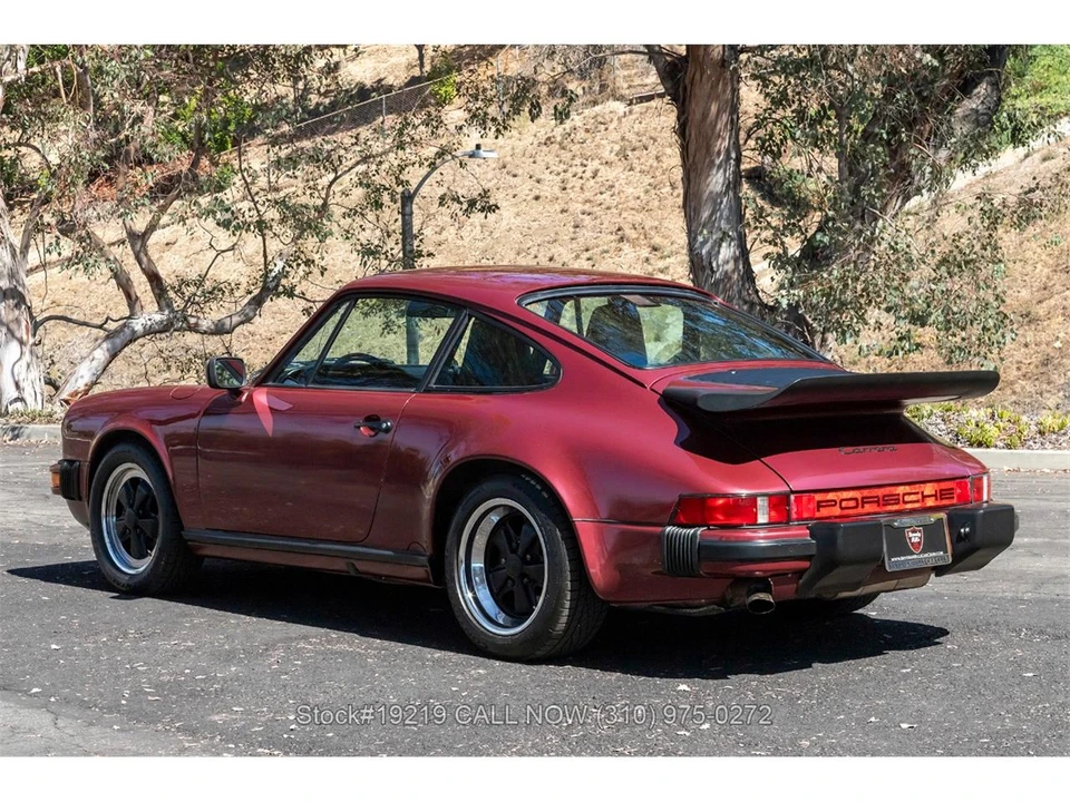 1989 Porsche 911 Carrera 3.2 - Image 9 of 31
