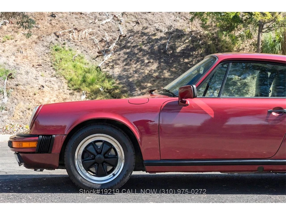 1989 Porsche 911 Carrera 3.2 - Image 16 of 31