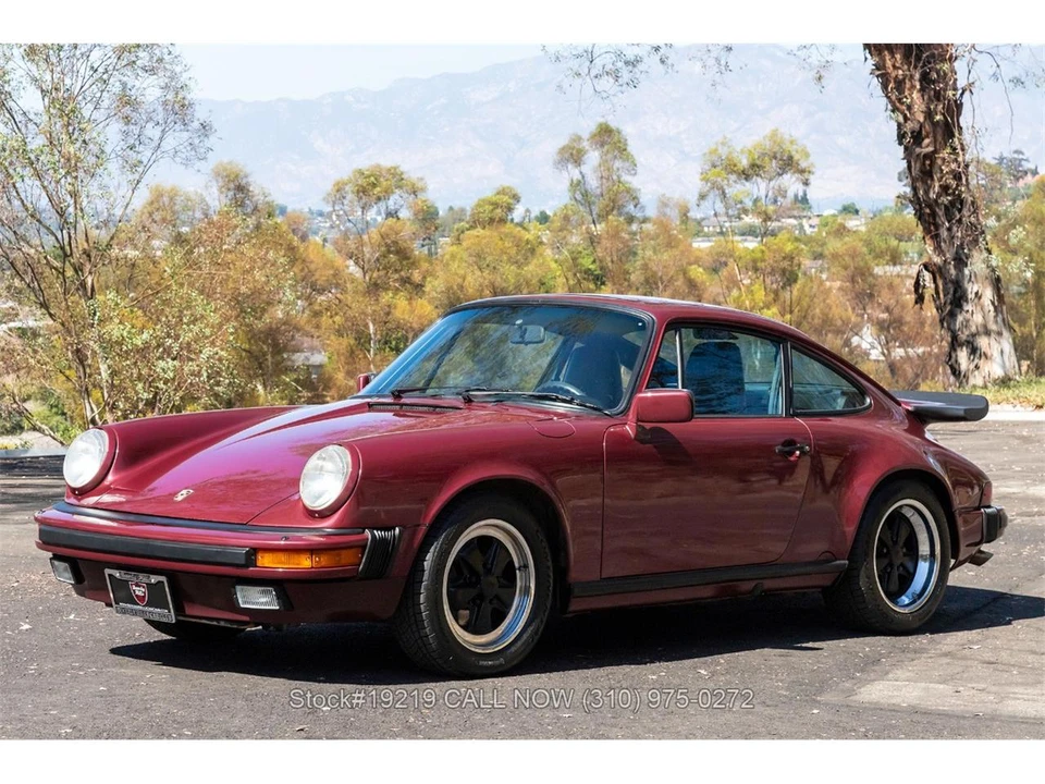 1989 Porsche 911 Carrera 3.2 - Image 10 of 31