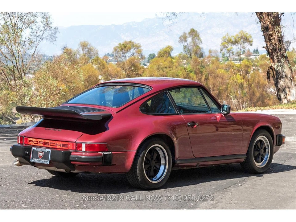 1989 Porsche 911 Carrera 3.2 - Image 6 of 31