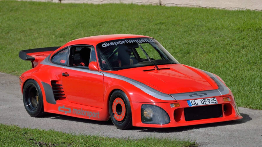 1989 Porsche 934 & 935 - Image 12 of 20