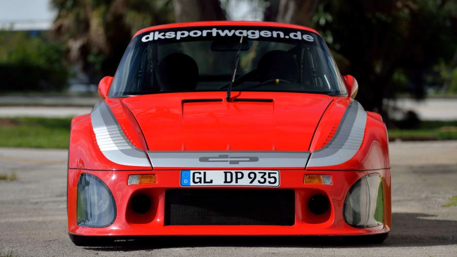 1989 Porsche 934 & 935 - Image 14 of 20